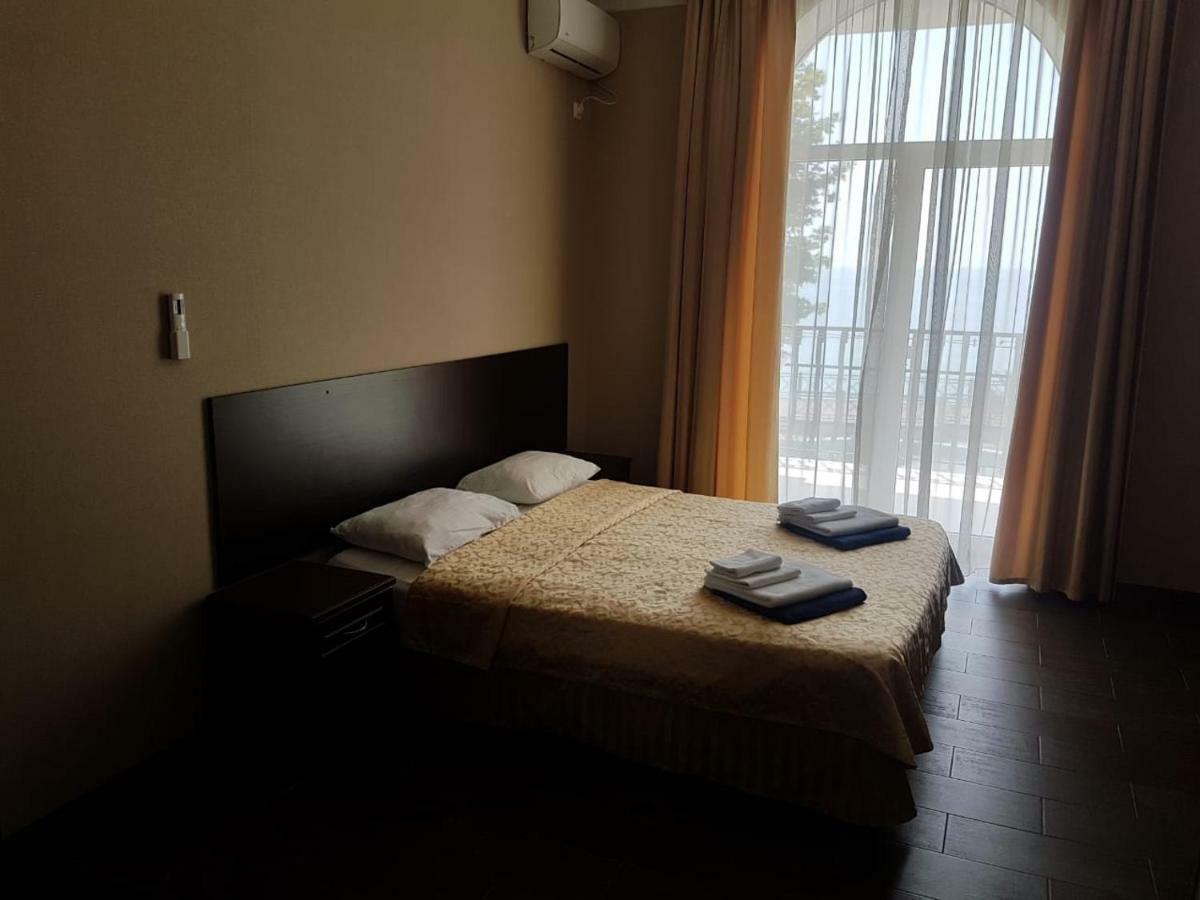 Lazurniy Bereg Hotel กากรา ภายนอก รูปภาพ