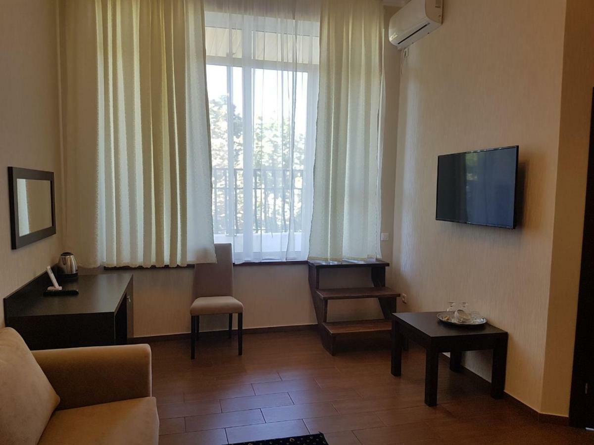 Lazurniy Bereg Hotel กากรา ภายนอก รูปภาพ