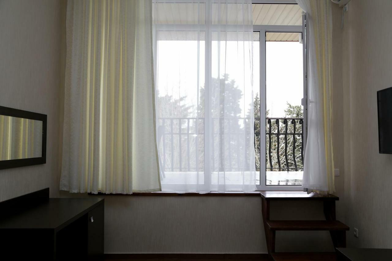 Lazurniy Bereg Hotel กากรา ภายนอก รูปภาพ